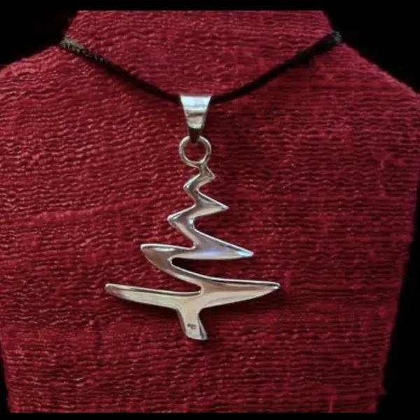 Sterling silver Christmas tree pendant circa. 2010